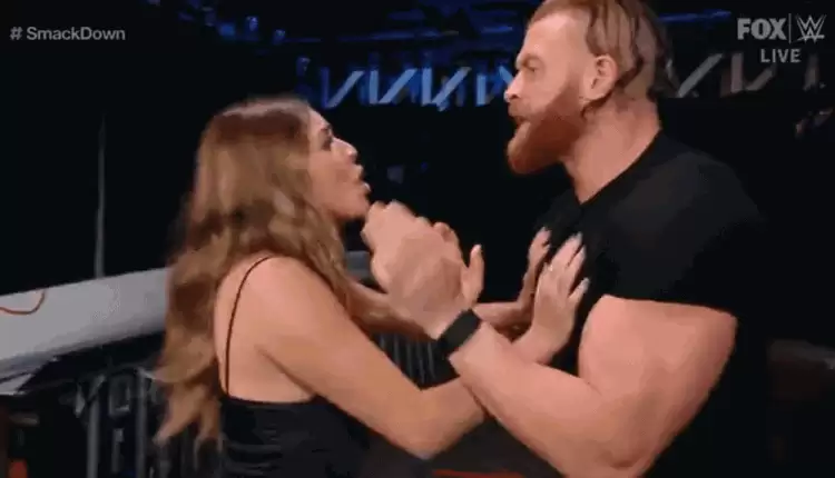 Aalyah Mysterio not happy with Murphy for helping Seth Rollins on WWE SmackDown
