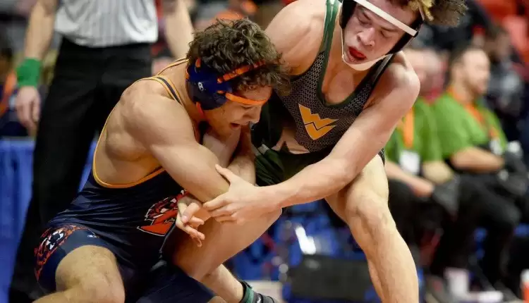 After transferring to Naperville Central, Antonio Torres among wrestlers waiting out IHSA's move of ...