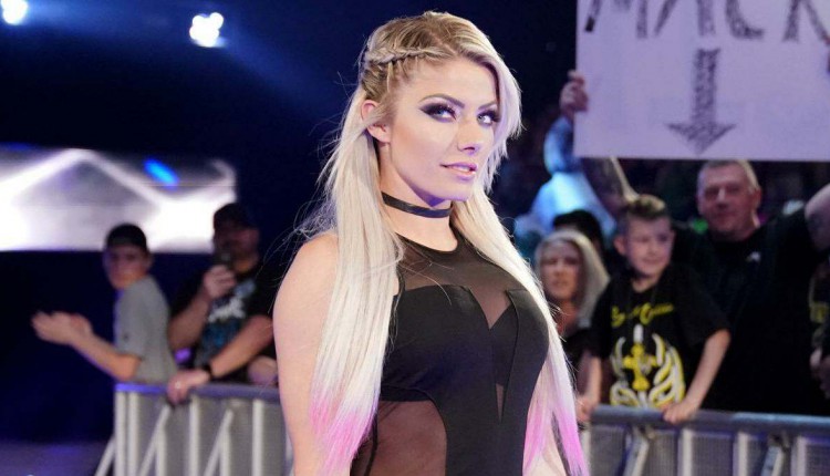 Alexa Bliss Interviews "Hanson" Member (Video), Nikki Bella's Fight With Her Brother