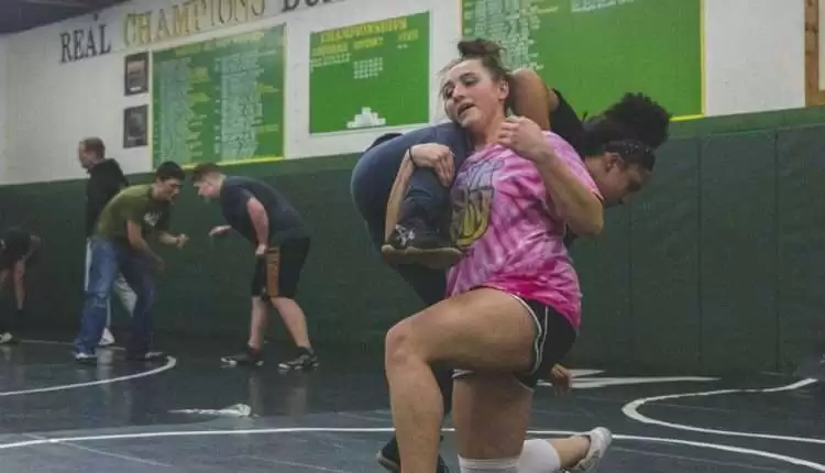 Maryville wrestling returns to mat despite concerns about season occurrence | Sports