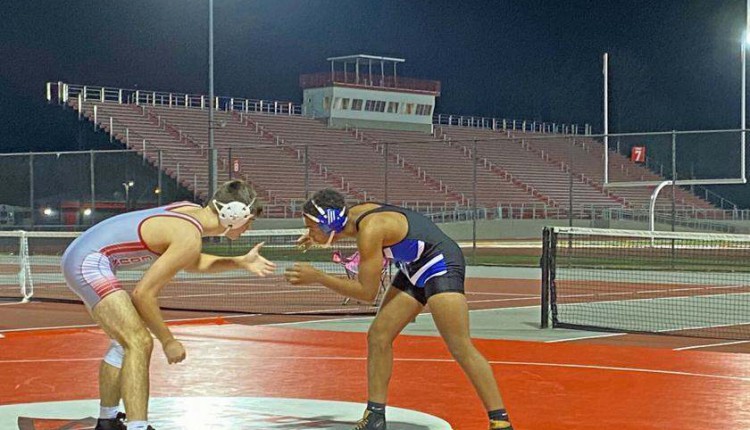 WRESTLING: Grizzly Cubs clip Red Devils in 'Rage in the Cage' | Sports