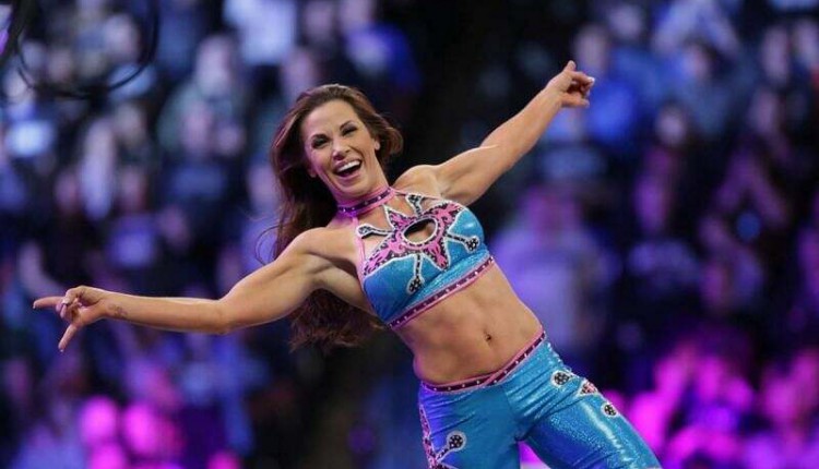 While Mickie James has high praise for WWE