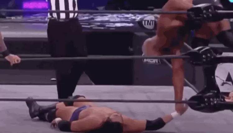 Alex Reynolds says he was not knocked out during the 10/22 episode of AEW Dynamite