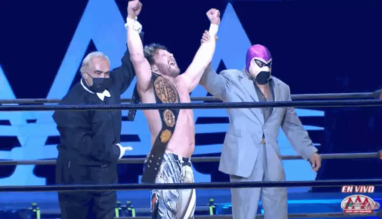 Kenny Omega retains AAA Mega Championship at Triplemania XXVIII