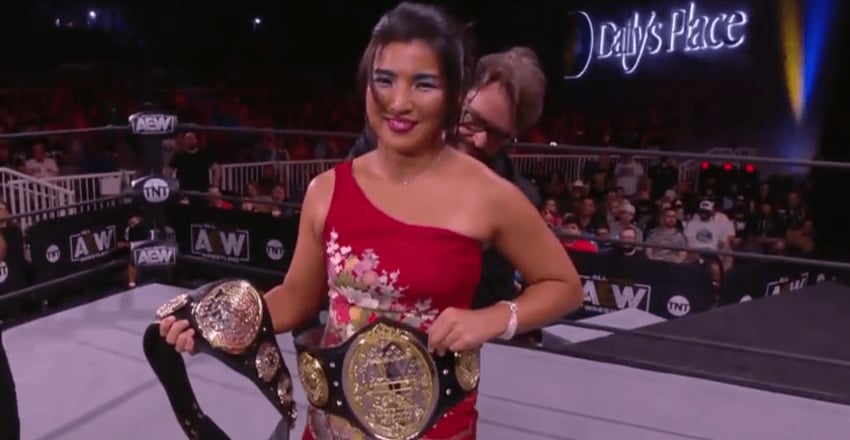 Hikaru Shida presented with a new Women