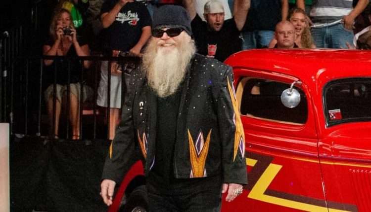 WWE pays tribute to ZZ Top’s Dusty Hill